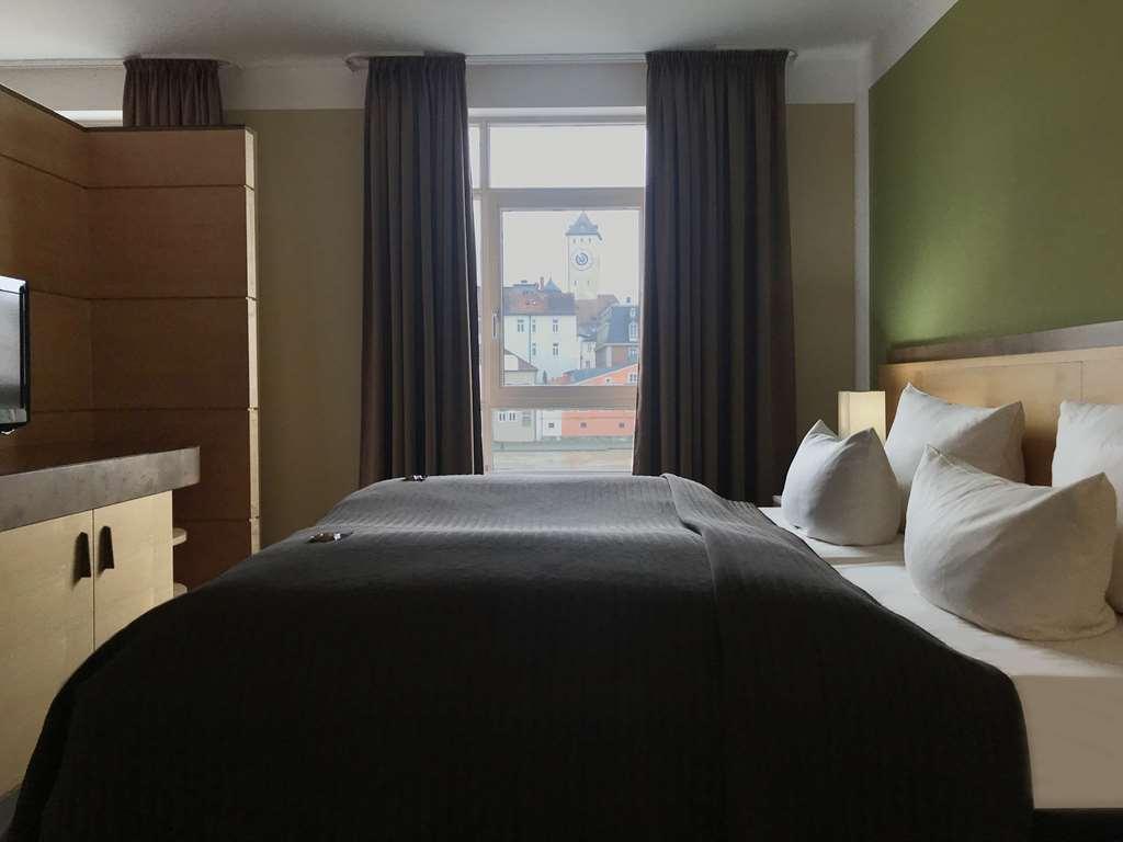 Sorat Insel-Hotel Регенсбург Номер фото